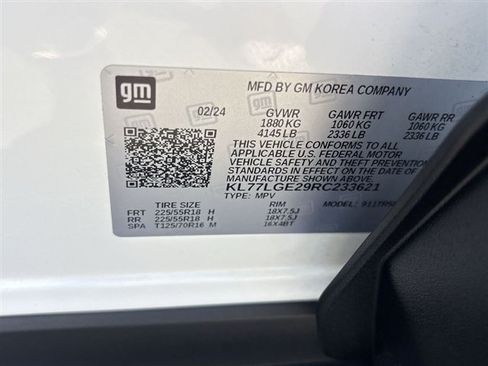 Certified 2024 Chevrolet Trax RS w/ Driver Confidence Package FWD image 31