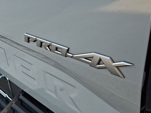 Used 2023 Nissan Frontier PRO-4X w/ Pro-4X Premium Package image 30