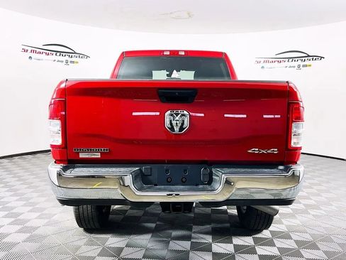 Used 2024 RAM 2500 Big Horn w/ Bed Utility Group image 7