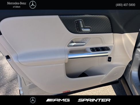 New 2026 Mercedes-Benz GLA 250 GLA 250 image 12