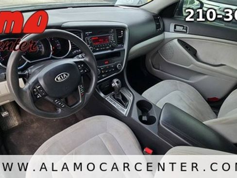 Used 2011 Kia Optima LX FWD image 29