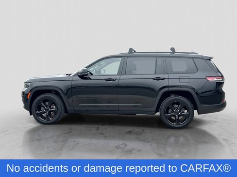 Used 2023 Jeep Grand Cherokee L Laredo AWD/4WD image 3