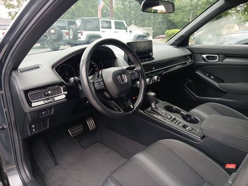 Used 2024 Honda Civic Sport image 18