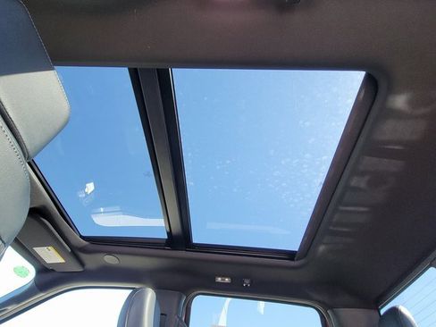 New 2025 Ford F150 Lariat w/ Equipment Group 502A High image 9