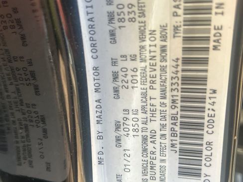 Used 2021 MAZDA MAZDA3 s FWD image 2
