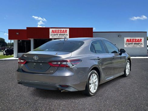 Used 2022 Toyota Camry LE FWD image 4
