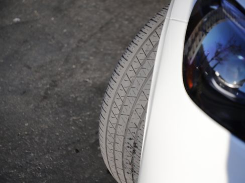 Used 2023 Mercedes-Benz GLE 53 AMG 4MATIC image 3