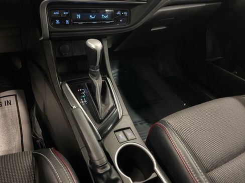 Used 2017 Toyota Corolla SE image 25