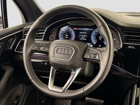 Certified 2025 Audi Q7 3.0T Premium Plus w/ Premium Plus Package image 18