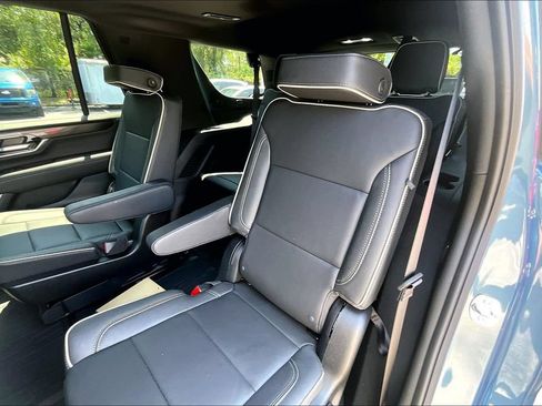Used 2026 GMC Yukon Elevation w/ Elevation Premium Package AWD/4WD image 22