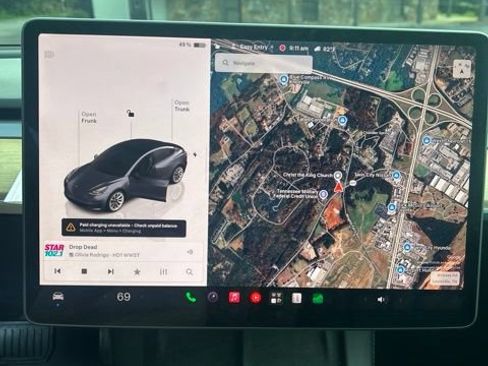 Used 2022 Tesla Model 3 Long Range AWD/4WD image 16