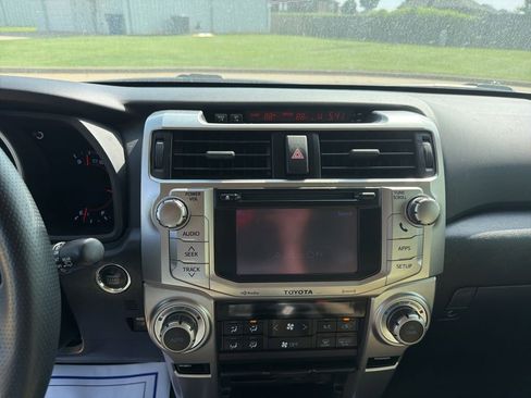 Used 2013 Toyota 4Runner Limited RWD image 15