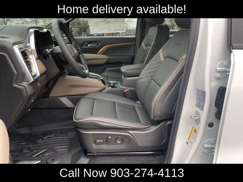 New 2026 GMC Canyon Denali image 9