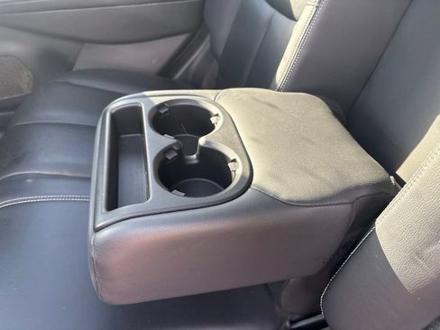 Used 2016 Nissan Murano Platinum w/ Platinum Technology Package FWD image 18