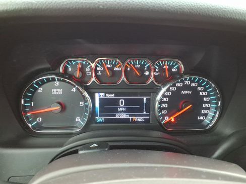 Used 2018 Chevrolet Tahoe LT image 19