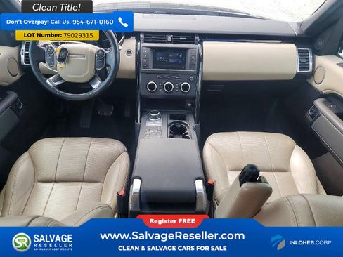 Used 2017 Land Rover Discovery SE AWD/4WD image 11