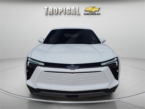 New 2025 Chevrolet Blazer EV LT image 8