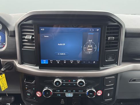 Used 2025 Ford F150 XLT w/ Equipment Group 301A Standard AWD/4WD image 18