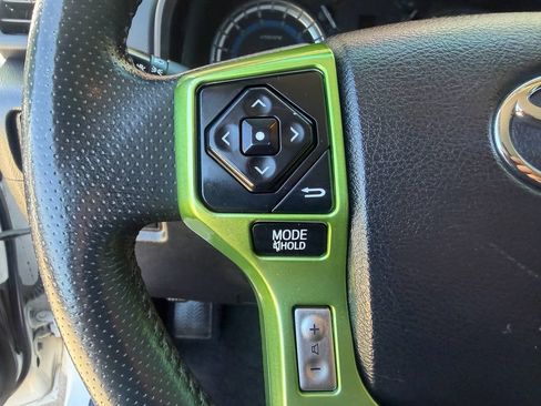 Used 2016 Toyota 4Runner SR5 AWD/4WD image 30