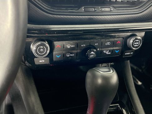 Used 2022 Jeep Compass Latitude w/ Convenience Group AWD/4WD image 15