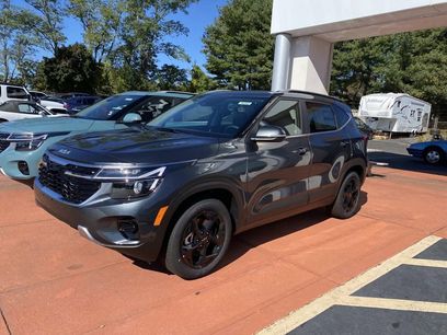 New 2026 Kia Seltos EX