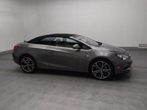Used 2019 Buick Cascada Premium image 11
