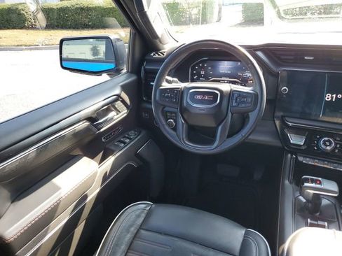 Used 2024 GMC Sierra 1500 AT4X image 15