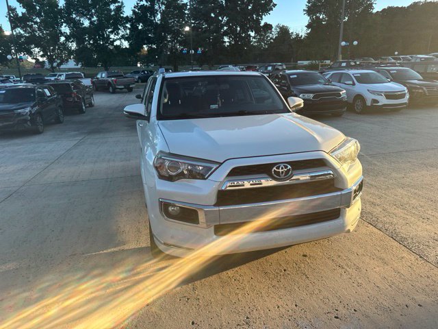 Used 2018 Toyota 4Runner Limited RWD image 21