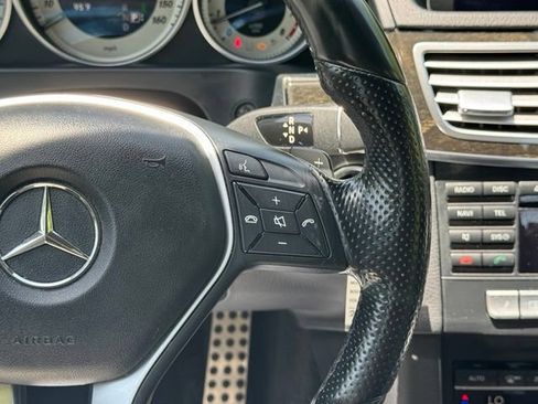 Used 2015 Mercedes-Benz E 350 4MATIC Sedan image 24
