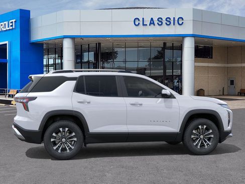 New 2026 Chevrolet Equinox LT image 5