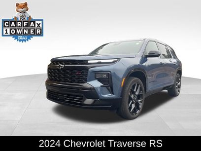 Used 2024 Chevrolet Traverse RS