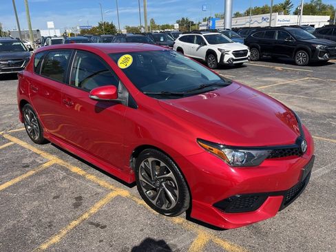 Used 2016 Scion iM image 3