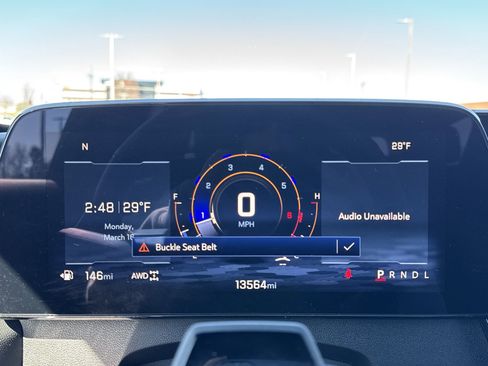 Used 2025 Chevrolet Traverse RS w/ LPO, Floor Liner Package image 15