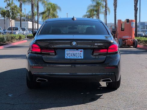 Certified 2023 BMW 530i w/ Premium Package image 9