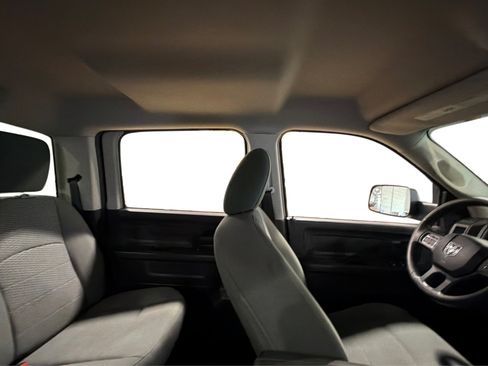 Used 2016 RAM 2500 Tradesman w/ Chrome Appearance Group AWD/4WD image 38