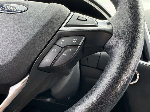 Used 2024 Ford Edge Titanium image 48