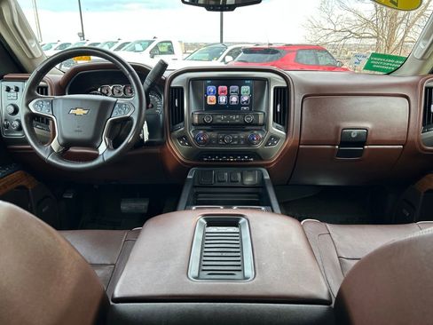 Used 2016 Chevrolet Silverado 2500 High Country w/ Duramax Plus Package image 8