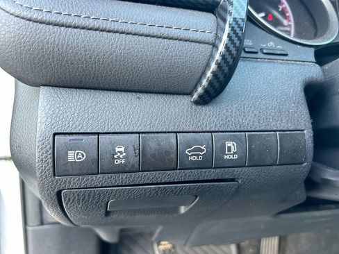 Used 2023 Toyota Camry LE FWD image 14