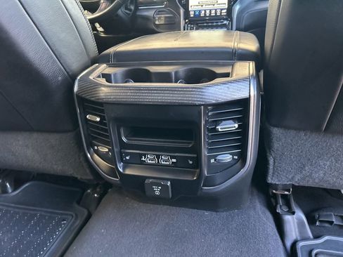 Used 2020 RAM 2500 Limited image 35