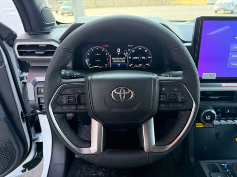 New 2026 Toyota Tacoma TRD Off-Road image 10