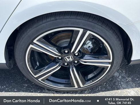 Used 2025 Honda Accord Sport image 11
