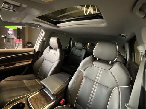 Certified 2019 Acura MDX SH-AWD w/ Advance Package image 11