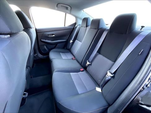 Used 2023 Nissan Sentra SV FWD image 15