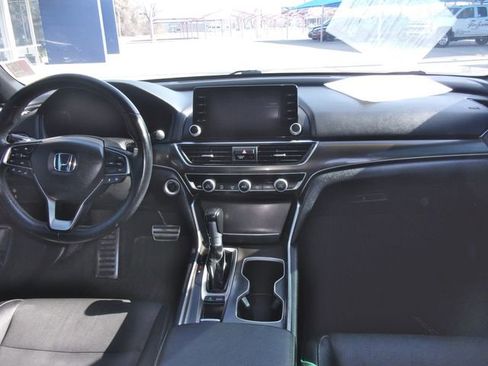 Used 2019 Honda Accord Sport image 16