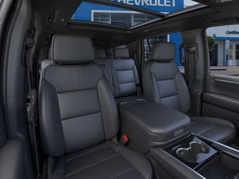 New 2026 Chevrolet Tahoe RST w/ Sun And Tow Package AWD/4WD image 17