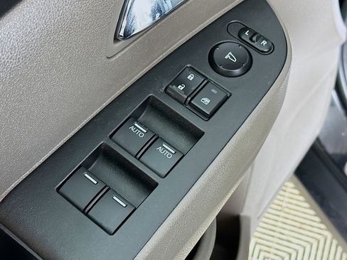 Used 2016 Honda Odyssey EX-L image 18