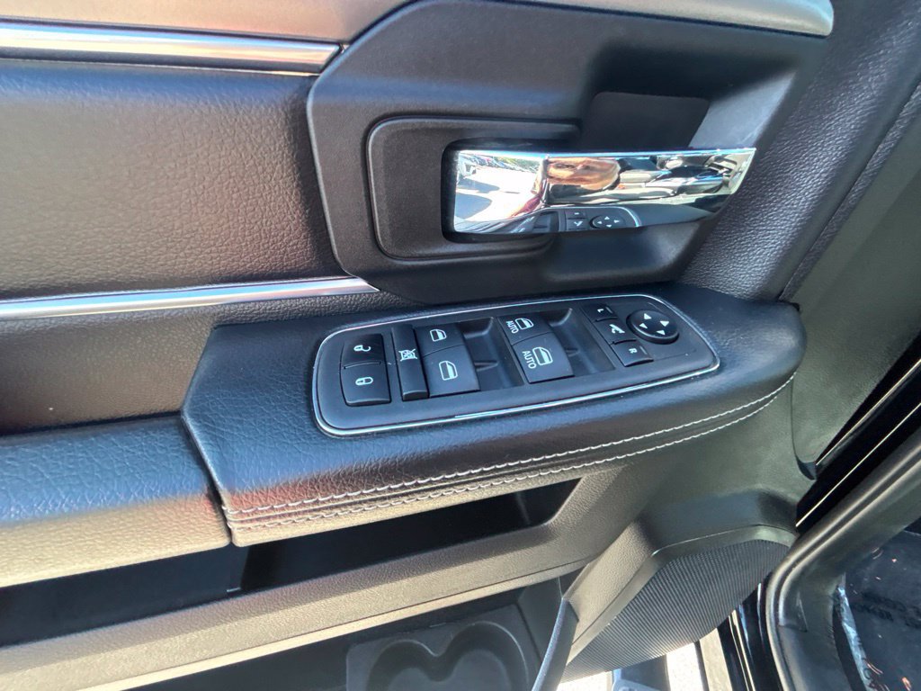 Certified 2022 RAM 1500 Warlock w/ Electronics Group AWD/4WD image 17