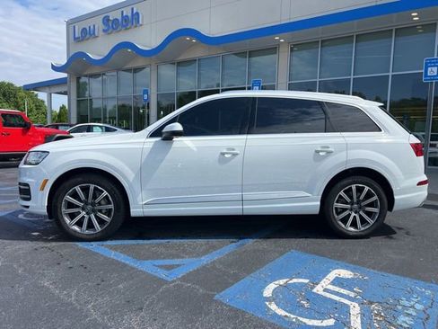Used 2018 Audi Q7 3.0T Prestige w/ Prestige Package AWD/4WD image 11