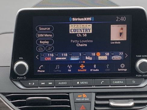 Used 2025 Nissan Altima 2.5 SV image 33