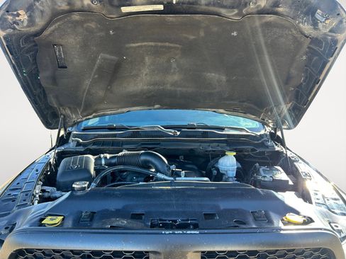 Used 2019 RAM 1500 Lone Star image 25